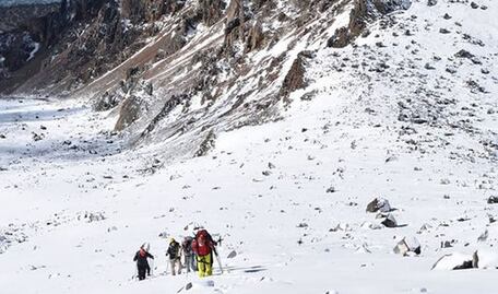 Reportan oleada de visitantes al Pico de Orizaba