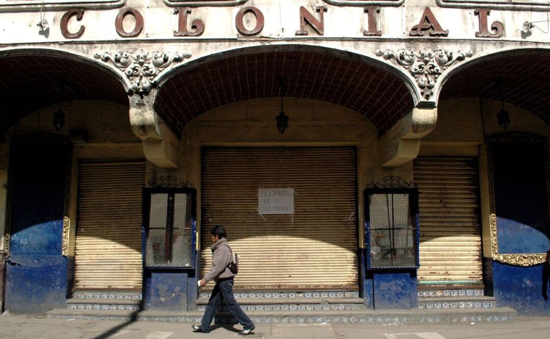 El Cine Colonial, dedicado a las películas para adultos, abrió sus puertas el 2 de agosto de 1941 en la ciudad de Puebla. | Foto: Agencia Es Imagen para El Universal Puebla