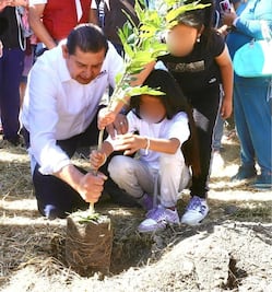 Las faenas nos recuerdan que somos ciudadanos al servicio de Puebla: Armenta