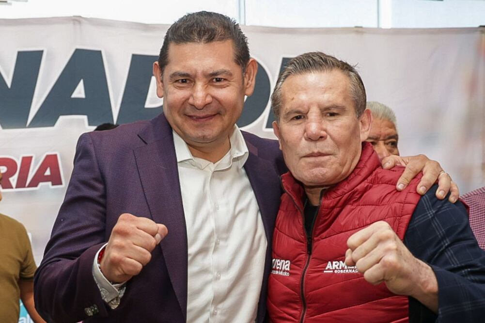 Julio César Chávez está de visita en Puebla | EsImagen