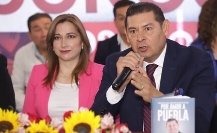 Alejandro Armenta pide evitar simulación y soberbia en Morena  