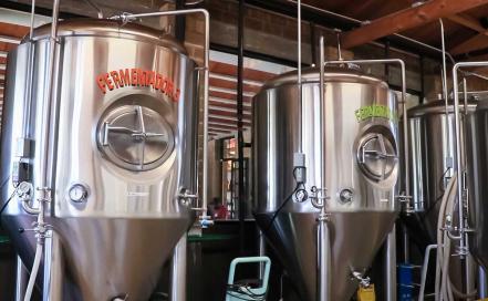 Día Internacional de la Cerveza. Así se hace la cerveza artesanal