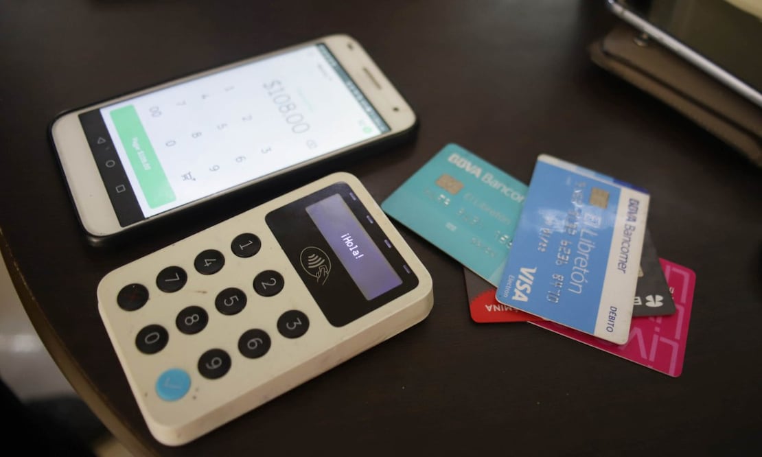 Las transferencias bancarias son un recurso habitual utilizado por la mayoría de la población / EsImagen