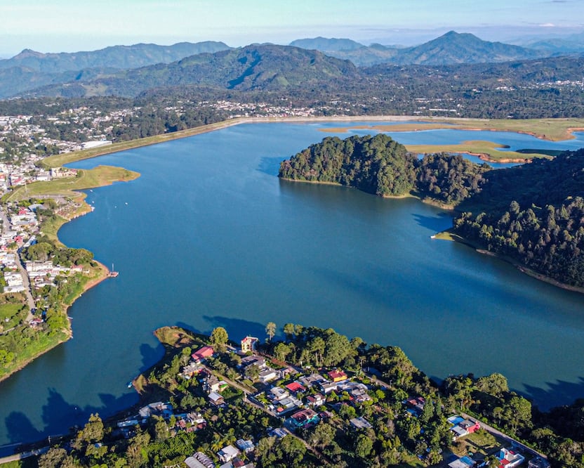 Tenango de las Flores se localiza a 12 kilómetros en dirección al noroeste desde Huauchinango  | Foto: Reto Foto México