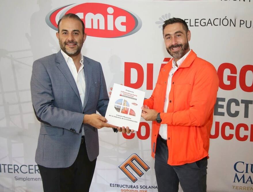 Rafa Reynoso se reunió con miembros de la CMIC / Foto Especial