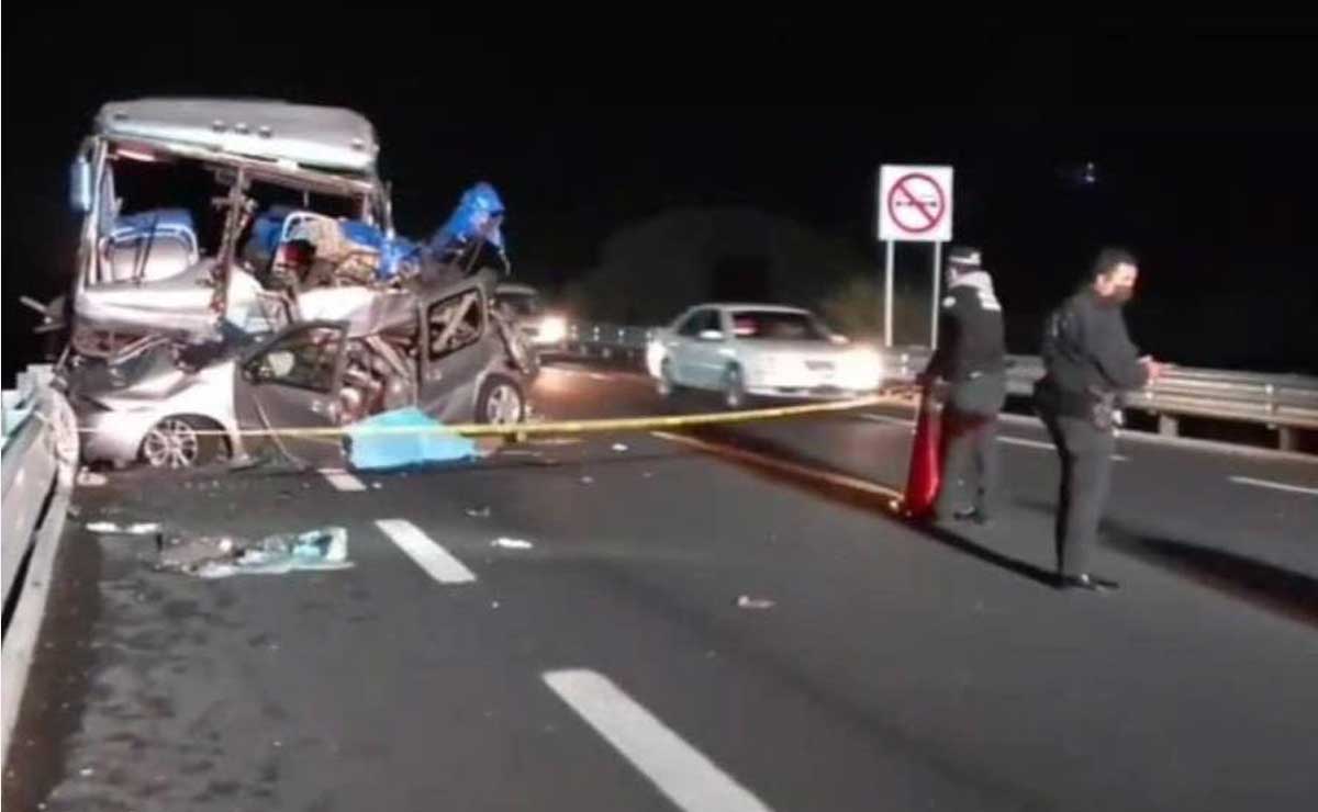 Tres muertos y cinco lesionados deja choque en la Cuacnopalan-Oaxaca