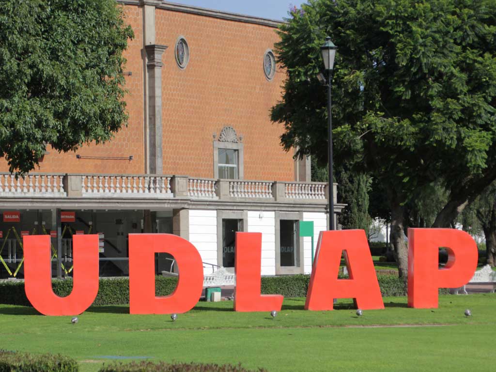 Clases seguirán en línea hasta que nuevo patronato regrese el campus, anuncia UDLAP