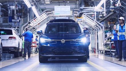 Volkswagen inició la producción de su primer auto eléctrico en América