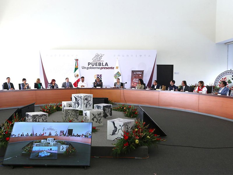 Más de millón y medio de alumnos poblanos concluyen ciclo escolar 2023-2024: SEP