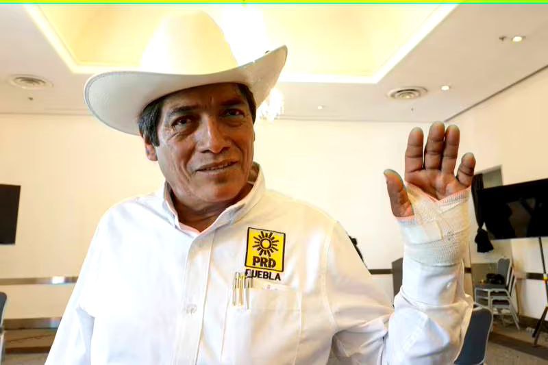 Candidato baleado en Ajalpan no abandonará la elección, continuará con o sin protección