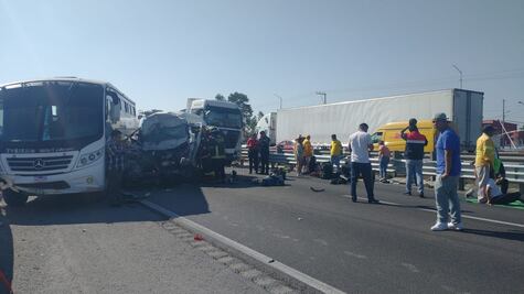 Sin lesiones, estudiantes involucrados en accidente en la Puebla-México: SEP