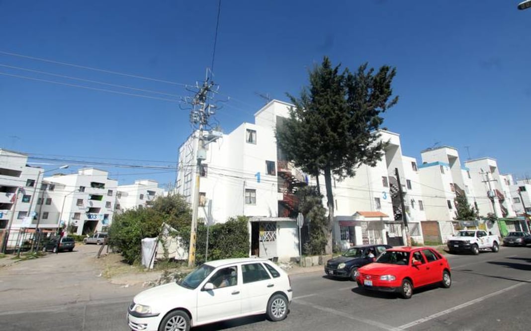 Durante el primer cuatrimestre de 2024, del 1 de enero al 30 de abril, la Secretaría de Seguridad Pública (SSP) reportó que diez colonias en la ciudad de Puebla destacaron por el alto número de llamadas al 911.
Foto: Producción El Universal Puebla