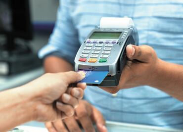 8 gastos hormiga en la oficina que pueden deteriorar tus finanzas según la Condusef