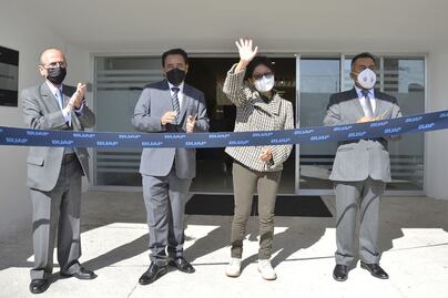 Lilia Cedillo entrega espacios de la Universidad para Adultos