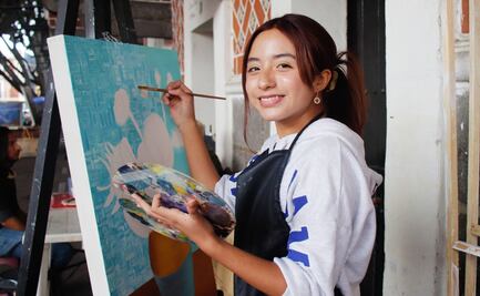 JOVEN PINTORA POBLANA