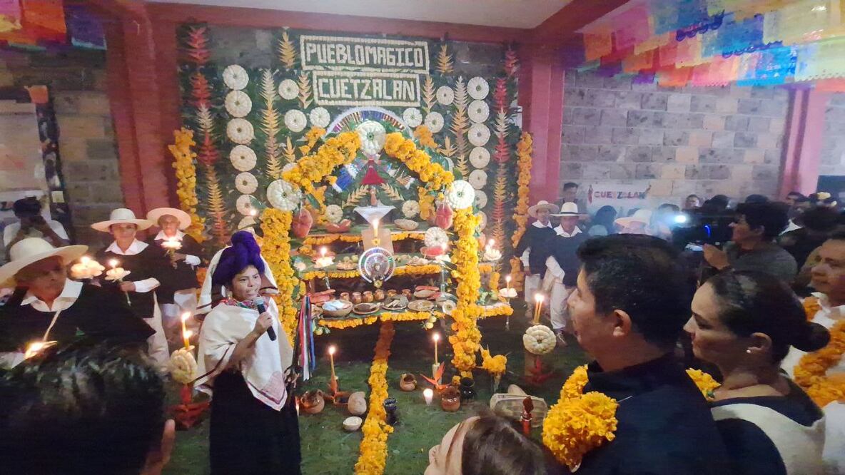Las ofrendas estarán disponibles hasta el 5 de noviembre | Foto: Eduardo Sánchez para El Universal Puebla