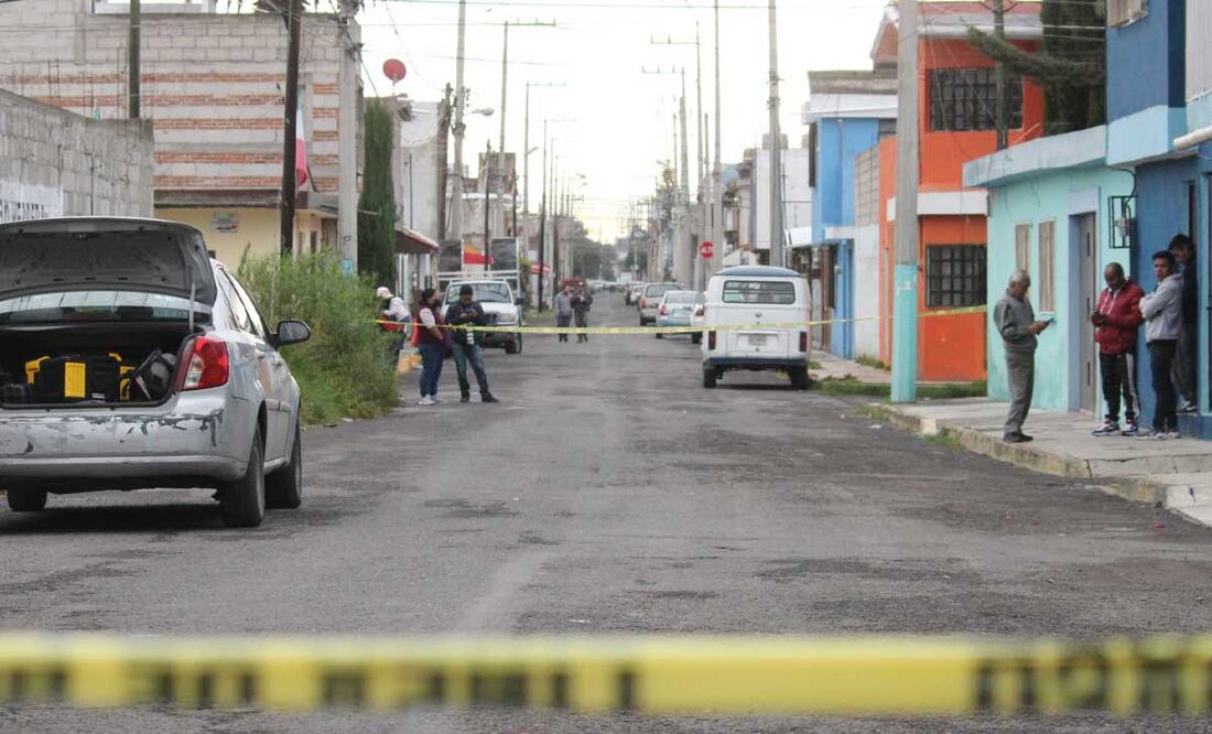 La Policía de Texmelucan acordonó un anexo de la colonia Ojo de Agua tras la muerte de un hombre | Foto: Agencia es Imagen para el Universal Puebla