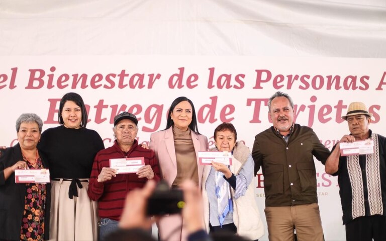La futura mandataria anunció en una conferencia de prensa, tras reunirse con los equipos de educación, salud y bienestar, que estos tres programas se incorporarán a partir de 2025.

Foto: Producción El Universal Puebla
