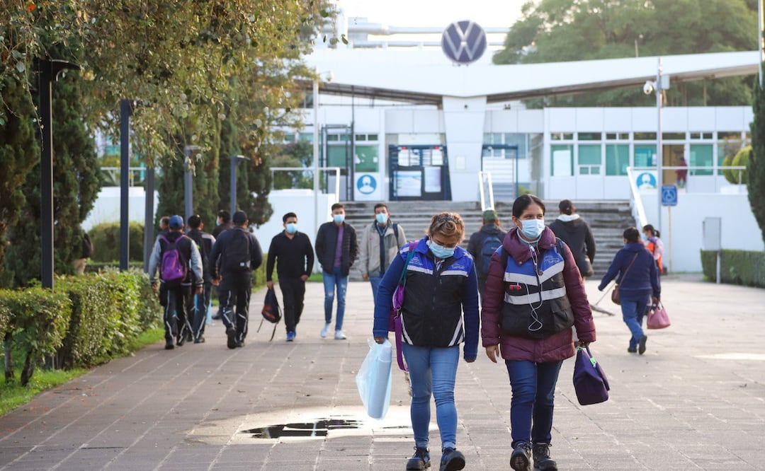 Volkswagen Puebla anuncia un paro técnico en medio de la crisis mundial automotriz | Foto: EsImagen
