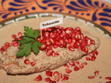 Chile miahuateco en nogada, la deliciosa receta secreta de Tehuacán