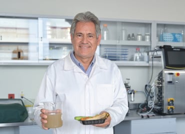 Investigador de la UDLAP presenta su proyecto de tratamiento de agua en Tlaxcalancingo