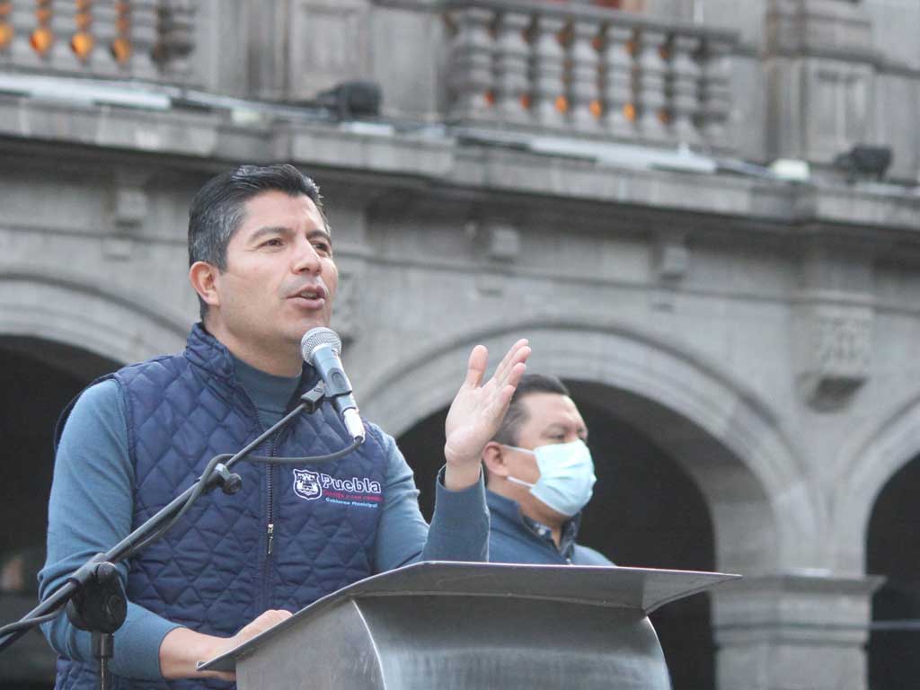 Sigue en análisis la posibilidad de adquirir deuda: Lalo Rivera