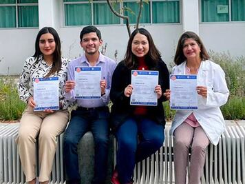 Premian a estudiantes de la BUAP por investigación sobre cáncer de mama