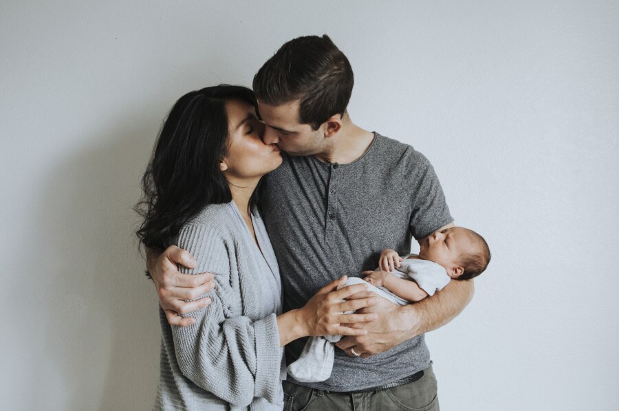 La fertilidad de los hombres disminuye incluso después de los 35 años, y a medida que aumenta la edad hay mayores posibilidades de tener hijos con problemas. 

Foto: Producción El Universal