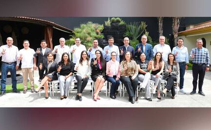 Lalo Rivera se reúne con panistas opositores