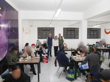 Pepe Chedraui y MariElise Budib celebran cena navideña en el Dormitorio Municipal