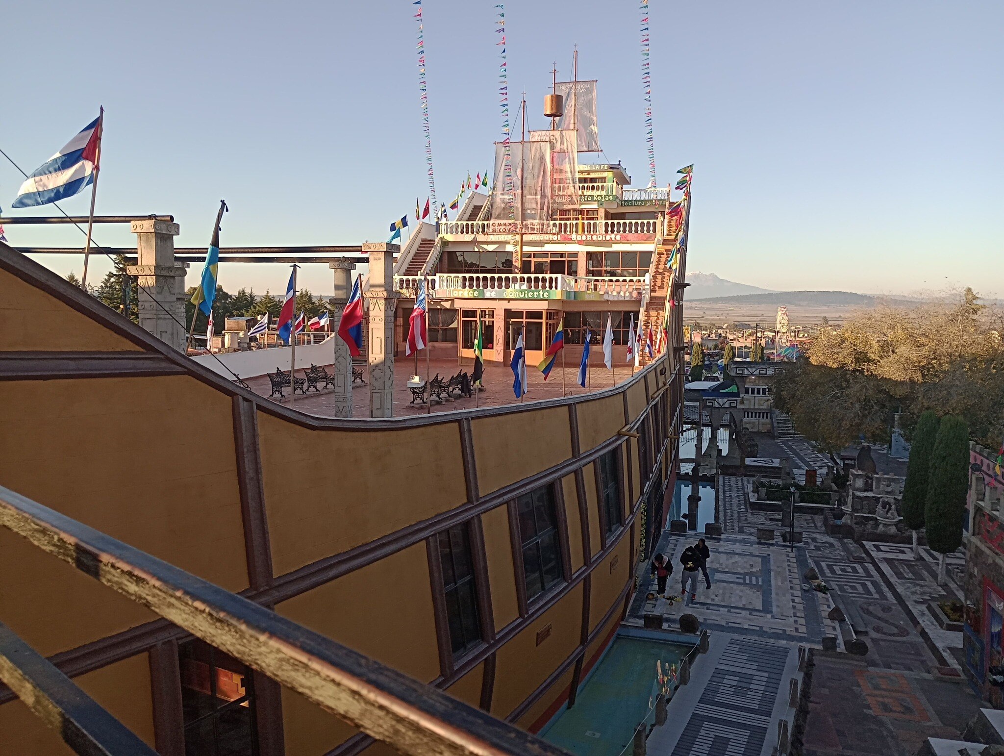 La Barca de la Fe es un templo en forma de Barco que se localiza en Tlaxco "Pueblo Mágico" de Tlaxcala / Facebook La Barca de la Fe Oficial