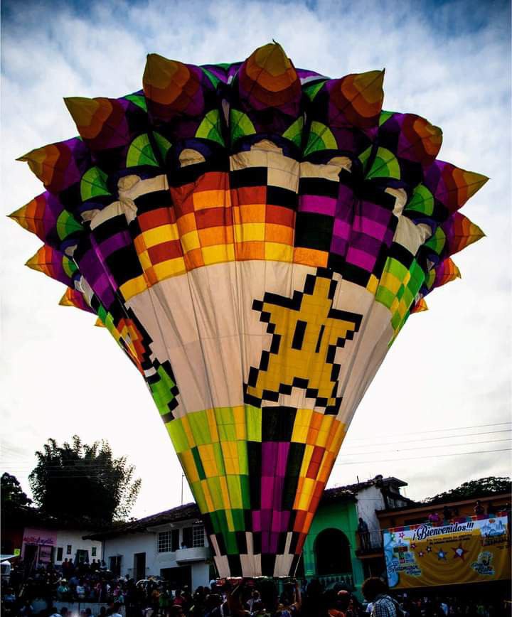 Facebook Globos de Tuzamapan