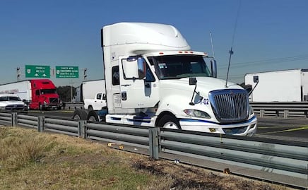 Asesinan a trailero en intento de asalto en la México-Puebla