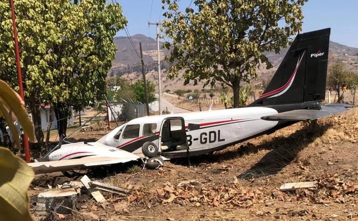 Aterriza de emergencia avioneta donde viajaba Geraldine Ponce, alcaldesa de Tepic