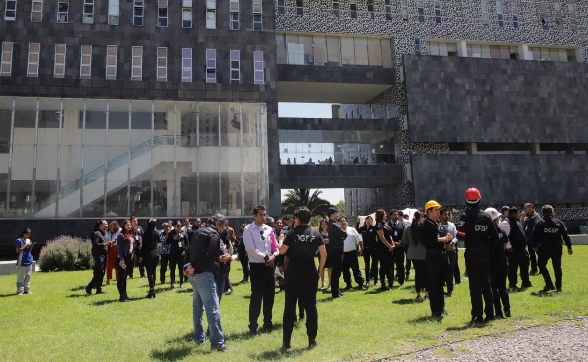 FOTOS. Así reaccionaron los poblanos al Primer Simulacro Estatal 2023