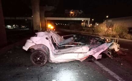 Muere joven automovilista tras chocar y volcar en la México-Puebla