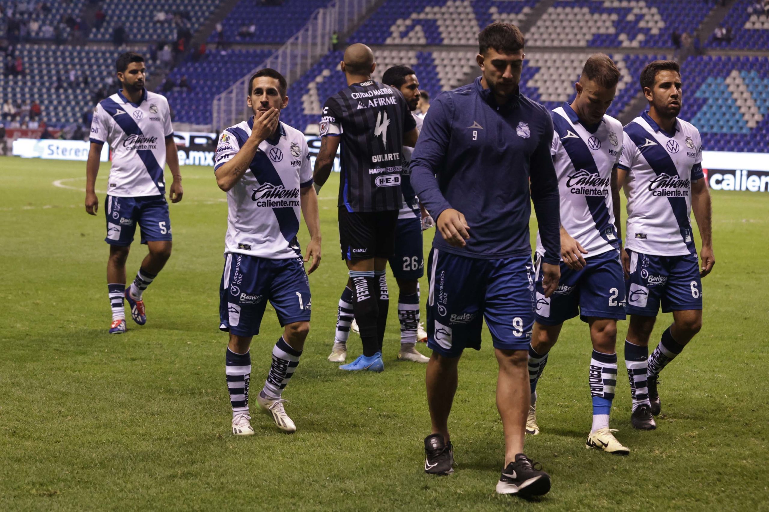 La Jornada 10 del campeonato comenzará con el conocido ‘viernes botanero’, que enfrenta a Puebla y Juárez, dos equipos situados en la parte baja de la tabla. 

Foto: Producción El Universal Puebla