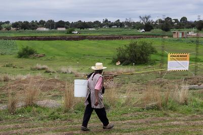 Denuncia Barbosa que campesinos extraen agua ilegalmente