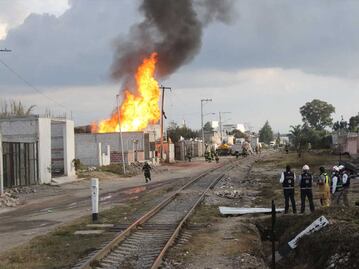 Decretan dos días de luto en Puebla tras explosión en Xochimehuacán