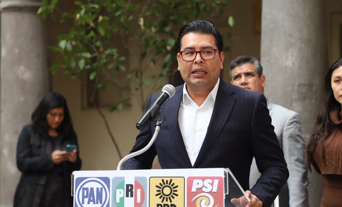 Néstor Camarillo destacó la importancia de Estefan Chidiac para el PRI | Foto: EsImagen