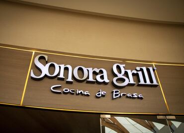 VIDEO. Guardias corren a niña indígena que vendía dulces del Sonora Grill de Solesta