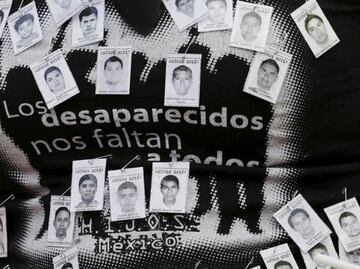 Caso Ayotzinapa: Jueza ordena libertad a 8 militares ligados a la desaparición de los 43 normalistas