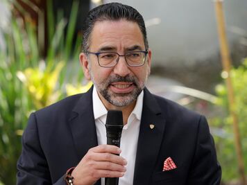 Llama Javier Lozano a votar contra descomposición morenista