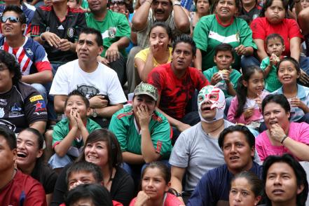 Partidos del mundial se verán gratis en pantallas que instalarán en Puebla