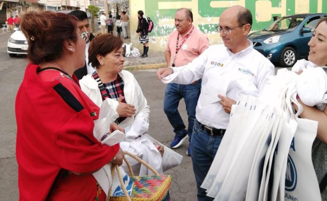 Ale Cañedo estuvo en la colonia La Loma | Foto: Especial