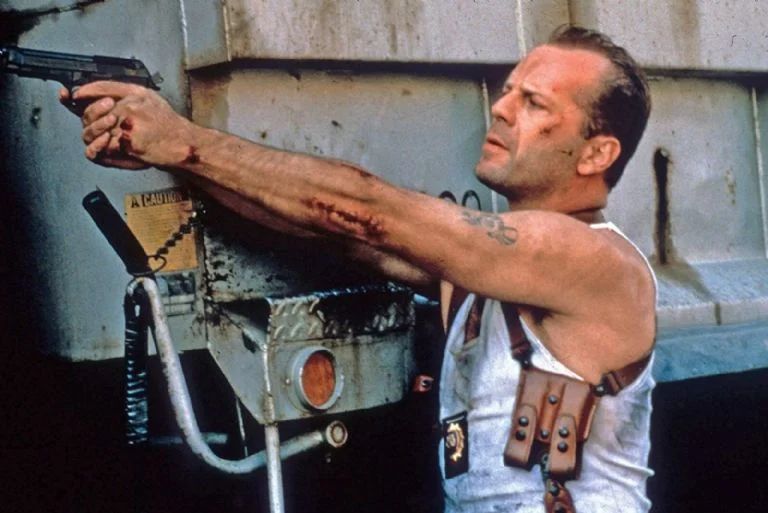 Aprovecha Semana Santa con una maratón de películas de Bruce Willis. Fuente: Instagram @netflix
