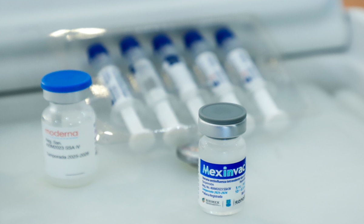 Inicia campaña de vacunación contra influenza y Covid-19 en Puebla