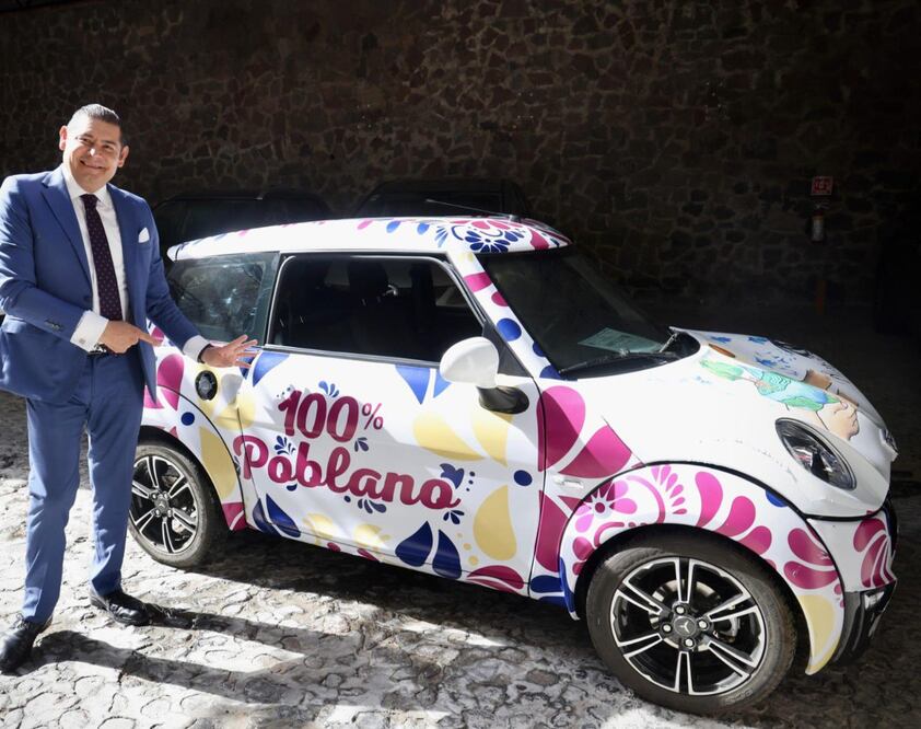 Alejandro Armenta promueve el auto eléctrico fabricado en Puebla |