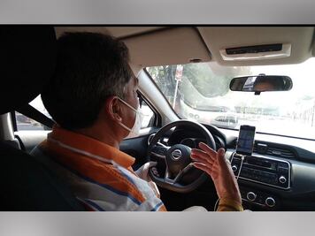 Crisis y pago de impuestos golpean a conductores de Didi y Uber