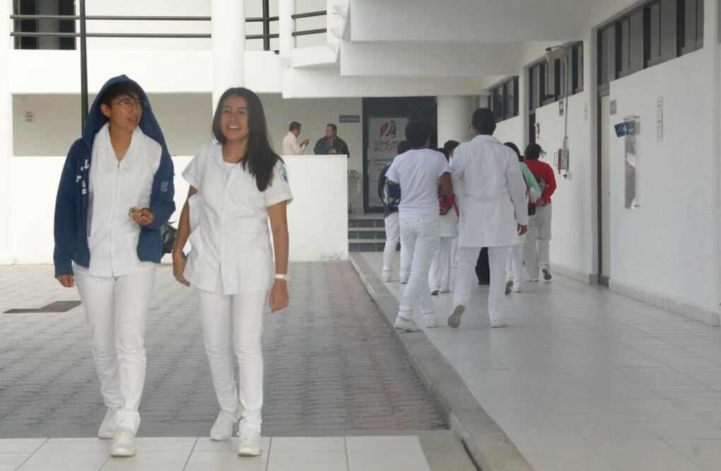 La postulación para las becas estará abierta desde este jueves 27 de junio a las 17:00 horas hasta el próximo 2 de julio.

Foto: Producción El Universal Puebla